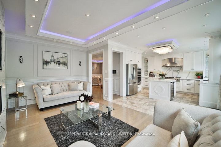 Photo 6 at 15 Jocada Court, Oak Ridges, Richmond Hill