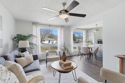 Photo 11 at 712 Grandview Drive, Donevan, Oshawa