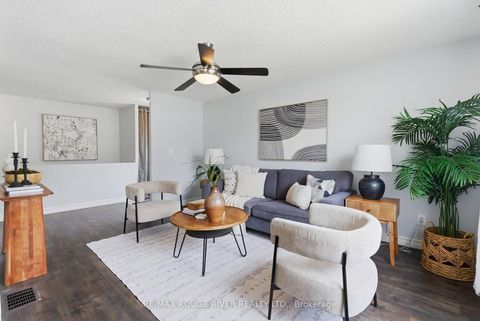 Photo 21 at 712 Grandview Drive, Donevan, Oshawa