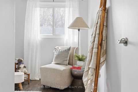 Photo 27 at 712 Grandview Drive, Donevan, Oshawa