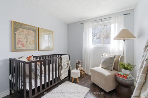 Photo 28 at 712 Grandview Drive, Donevan, Oshawa