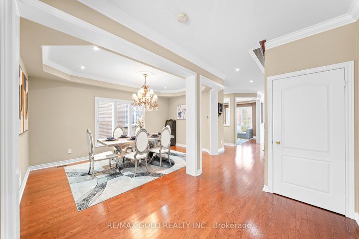 Photo 9 at 14 Crevice Gate, Wellington, Brampton