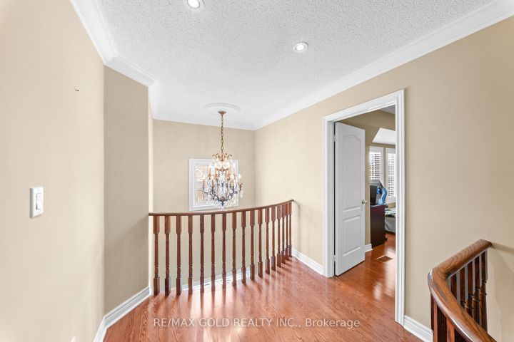 Photo 23 at 14 Crevice Gate, Wellington, Brampton