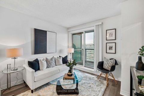 Photo 2 at 1506 - 50 Town Centre Court, Bendale, Toronto