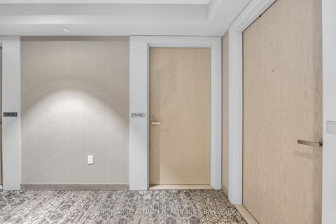 Photo 3 at 1905 - 55 Cooper Street, Waterfront Communities C8, Toronto
