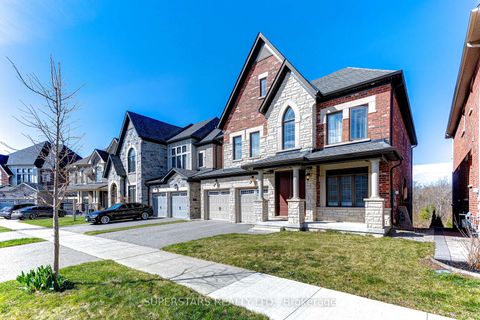 Photo 2 at 31 Roy Harper Avenue, Rural Aurora, Aurora