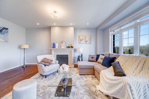 Photo 7 at 31 Roy Harper Avenue, Rural Aurora, Aurora