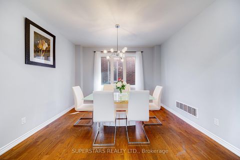 Photo 8 at 31 Roy Harper Avenue, Rural Aurora, Aurora