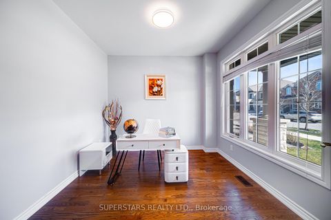 Photo 14 at 31 Roy Harper Avenue, Rural Aurora, Aurora