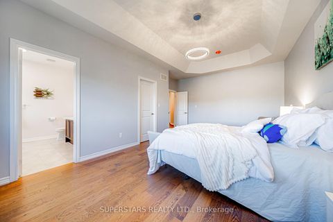 Photo 17 at 31 Roy Harper Avenue, Rural Aurora, Aurora