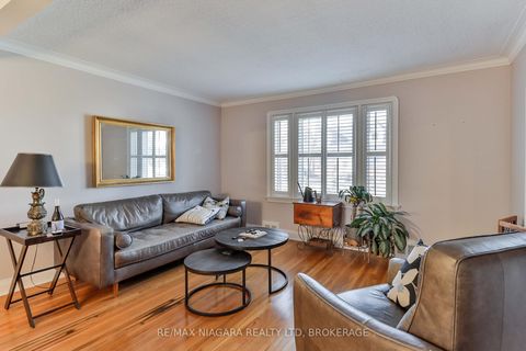 Photo 8 at 65 Craigmore Crescent, Willowdale East, Toronto