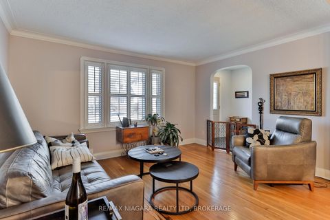 Photo 9 at 65 Craigmore Crescent, Willowdale East, Toronto