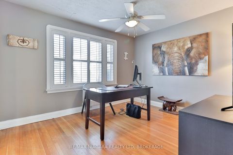 Photo 17 at 65 Craigmore Crescent, Willowdale East, Toronto