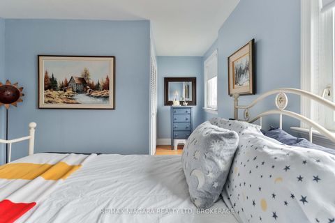 Photo 29 at 65 Craigmore Crescent, Willowdale East, Toronto