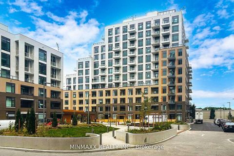 Photo 1 at D620 - 8 Beverley Glen Boulevard, Beverley Glen, Vaughan