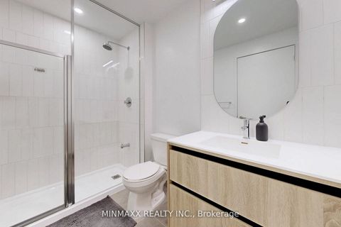 Photo 27 at D620 - 8 Beverley Glen Boulevard, Beverley Glen, Vaughan