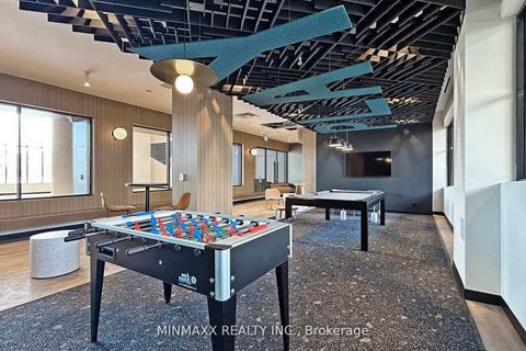 Photo 42 at D620 - 8 Beverley Glen Boulevard, Beverley Glen, Vaughan