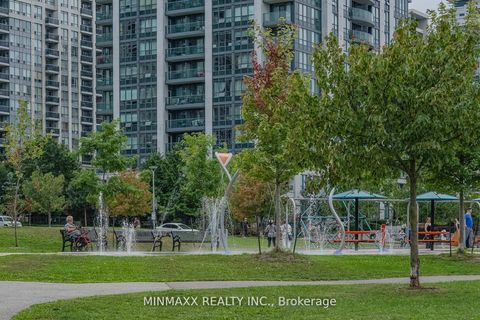 Photo 48 at D620 - 8 Beverley Glen Boulevard, Beverley Glen, Vaughan