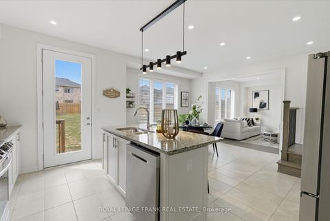 Photo 8 at 23 Wamsley Crescent, Newcastle, Clarington