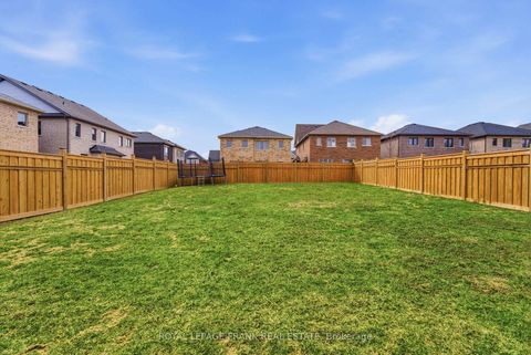 Photo 44 at 23 Wamsley Crescent, Newcastle, Clarington