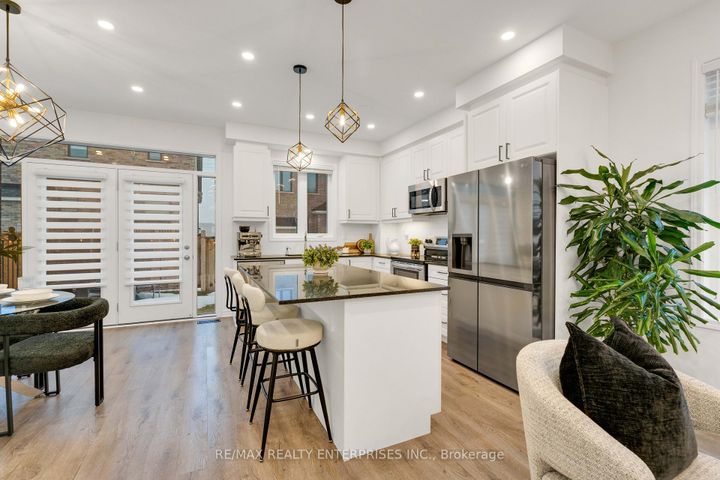 Photo 5 at 1536 Moira Crescent, BW Bowes, Milton