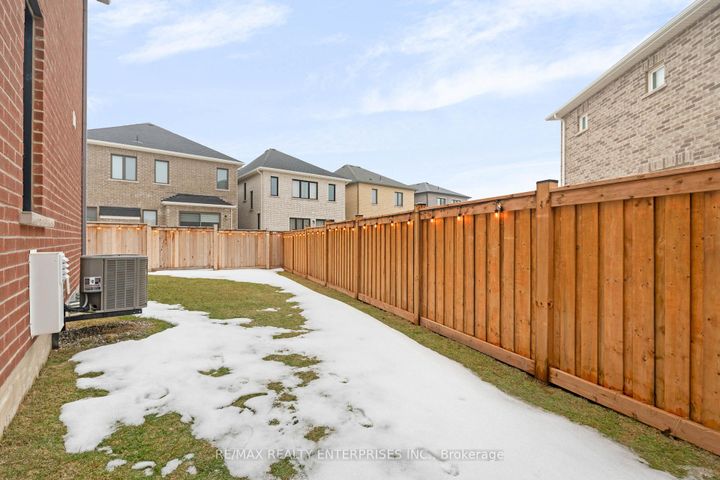 Photo 20 at 1536 Moira Crescent, BW Bowes, Milton