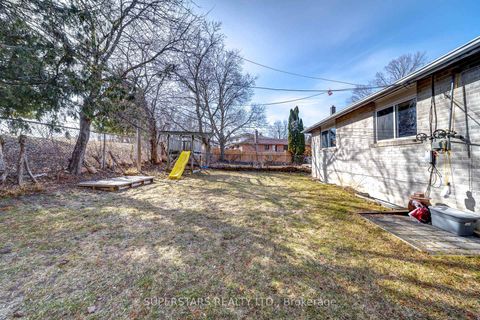 Photo 28 at 199 Patterson Street, Leslie Valley, Newmarket