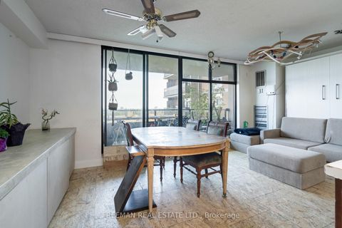 Photo 13 at 906 - 135 Marlee Avenue, Belgravia, Toronto