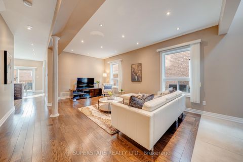 Photo 4 at 84 Fortune Crescent, Rouge Woods, Richmond Hill