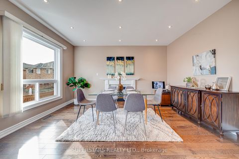 Photo 6 at 84 Fortune Crescent, Rouge Woods, Richmond Hill