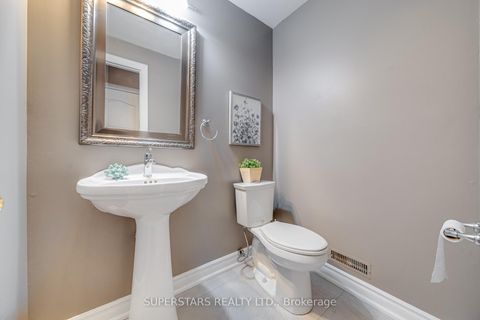 Photo 11 at 84 Fortune Crescent, Rouge Woods, Richmond Hill