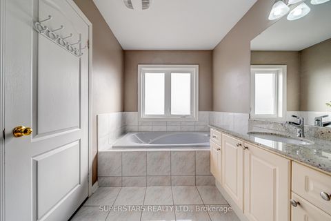 Photo 17 at 84 Fortune Crescent, Rouge Woods, Richmond Hill