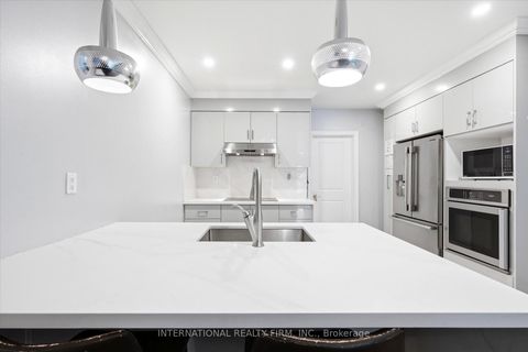 Photo 5 at 568 Delaware Avenue N, Wychwood, Toronto