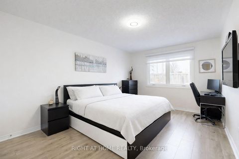 Photo 23 at 559 Walpole Crescent, Wyndham, Newmarket