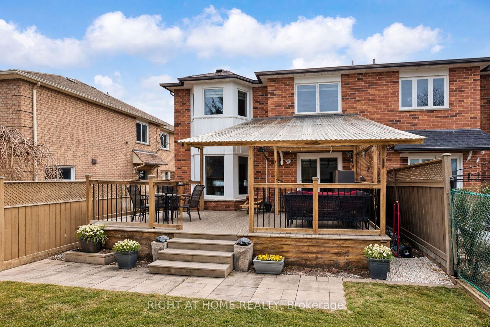 559 Walpole Crescent, Wyndham, Newmarket photo number 2