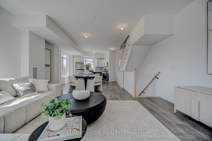 Photo 3 at 1 Case Ootes Drive, Victoria Village, Toronto