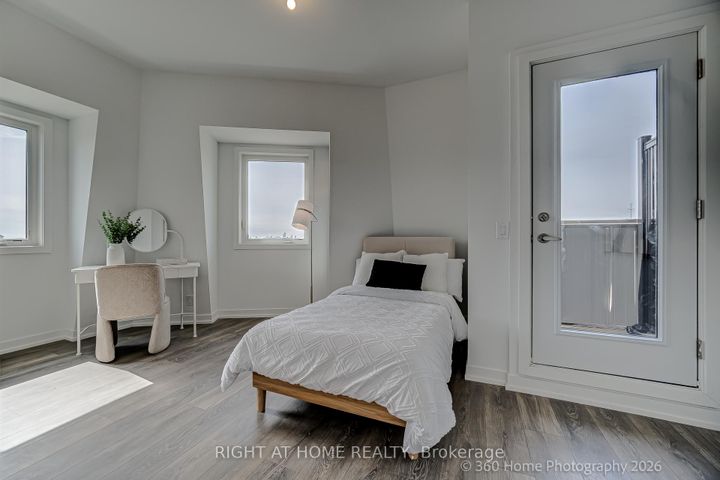 Photo 31 at 1 Case Ootes Drive, Victoria Village, Toronto