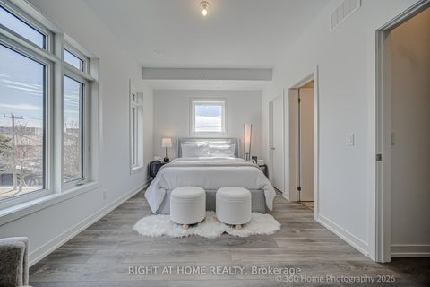 Photo 16 at 1 Case Ootes Drive, Victoria Village, Toronto