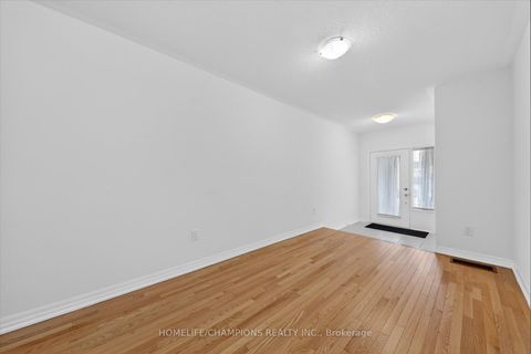 Photo 6 at 39 Delano Way S, Woodland Hill, Newmarket