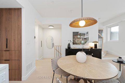 Photo 16 at 18 - 10 Carnation Avenue, Long Branch, Toronto