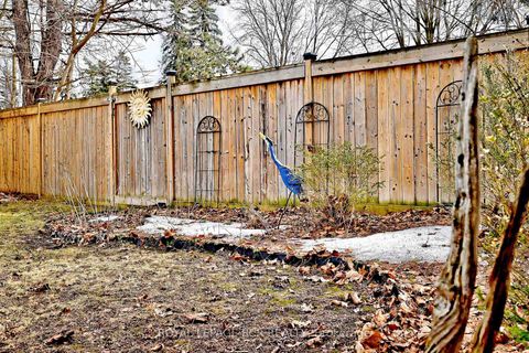 Photo 46 at 87 Richardson Drive, Aurora Highlands, Aurora