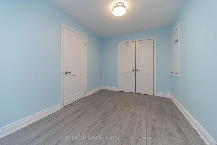 Photo 45 at 28 Truro Circle, Northwest Brampton, Brampton