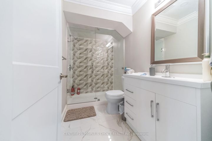 Photo 47 at 28 Truro Circle, Northwest Brampton, Brampton