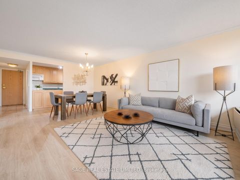 Photo 3 at 213E - 30 Fashion Roseway, Willowdale East, Toronto