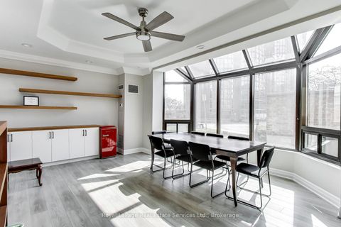 Photo 24 at 611 - 5 Weldrick Road W, North Richvale, Richmond Hill