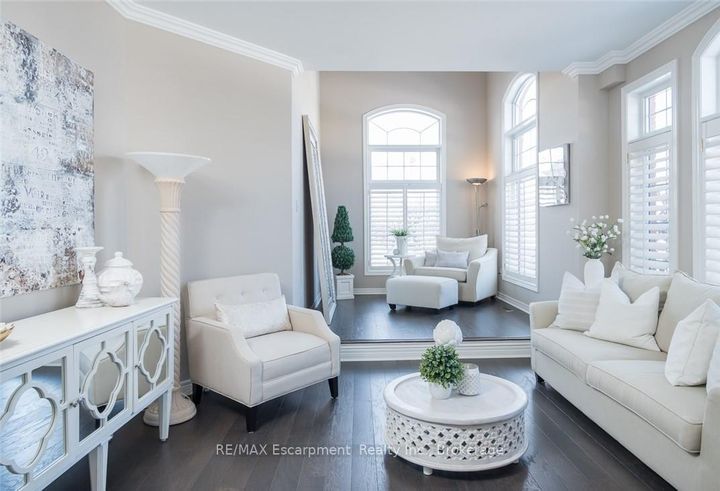 Photo 5 at 2454 Longridge Crescent, RO River Oaks, Oakville