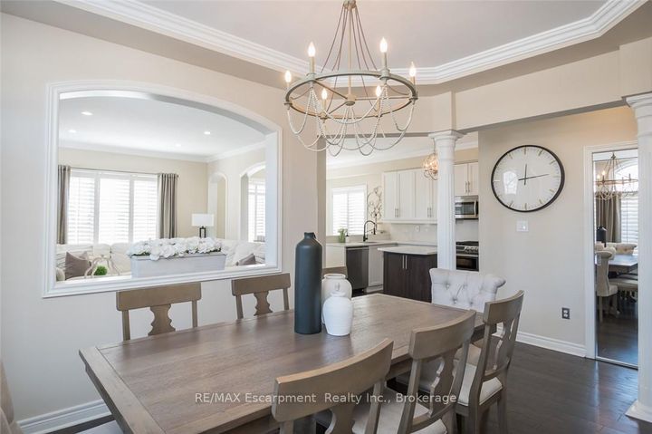 Photo 11 at 2454 Longridge Crescent, RO River Oaks, Oakville