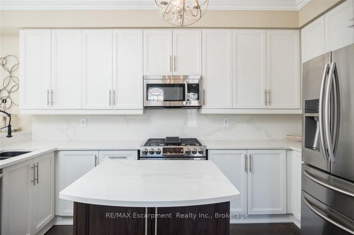 Photo 16 at 2454 Longridge Crescent, RO River Oaks, Oakville