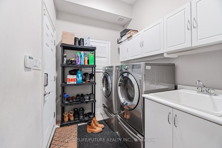 Photo 23 at 73 Egypt Drive, Wellington, Brampton