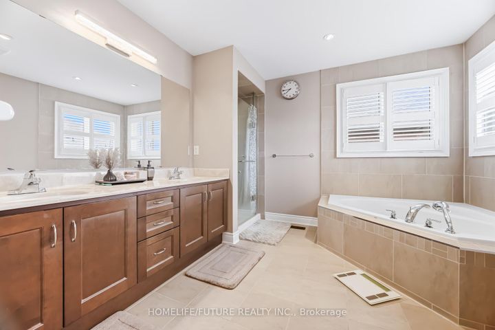 Photo 36 at 73 Egypt Drive, Wellington, Brampton